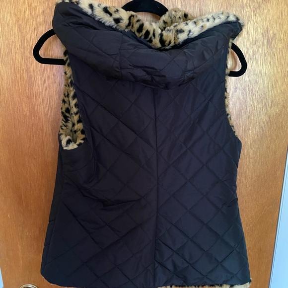 Vest (Reversible) - Picture 2 of 4